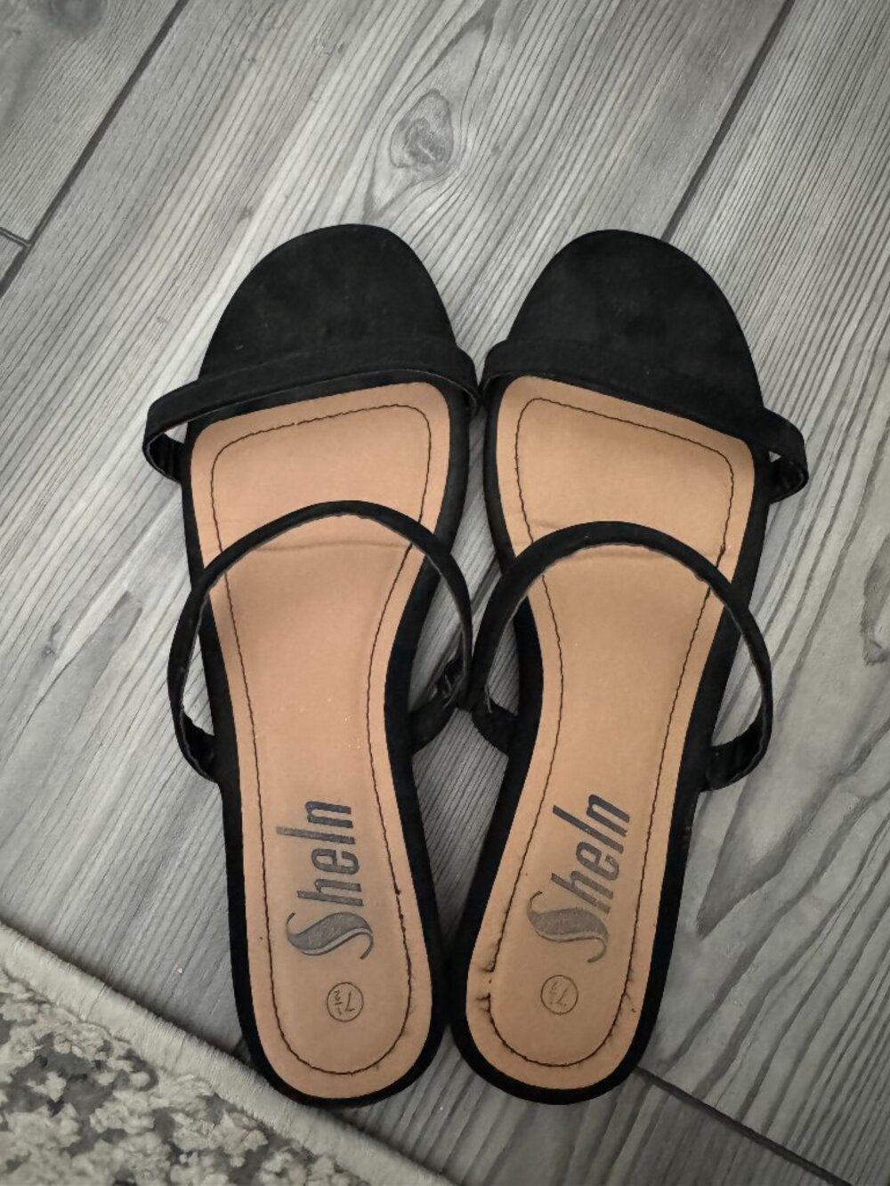 Size 7.5, black SHEIN sandals